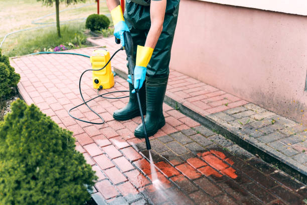 Best Commercial Pressure Washing  in West Deland, FL